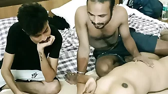 Played tricks for sharing sexy girlfriend! Indian viral sex