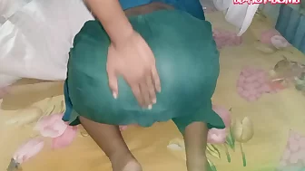 Desi Bhabi First Time Virgin Pacha Chuda Khub Kosto Jell Diyaw Dhukta Chai Na