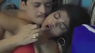 Pati Ke Boss Ne Uski Hot Wife Ko Choda