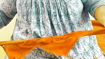 Desi Tamil Aunty Ko Codna kelyi Jabardast