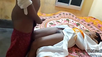 Nashe Me Soi Hui Ladki Ki Chut Dekhker Hilaya Lund - Indian Bhabhi And Indian Desi Bhabhi