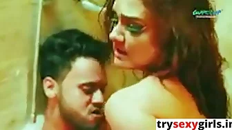Car me daru pilai or ghar le jakar chudai kari