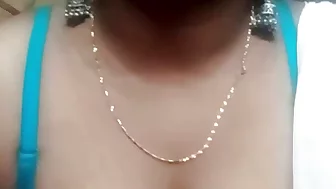 BHABHI NE AAJ APNI CHUUT ME SE MAAL NIKLE KR KHAYA AAP SAB DEKO PURA VIDEO