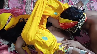 Desi Bhabhi Dirty Talk With Hindi Audio