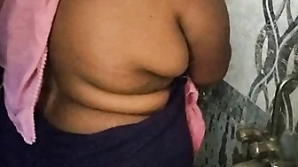 Mallu aunty cleaning video without dress